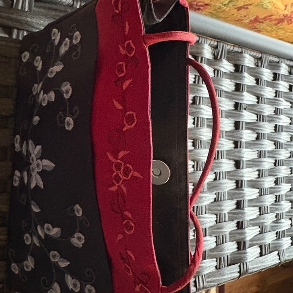 Elegant Mini Handbag - Picture 3 of 4